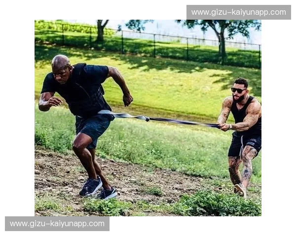 拳击史诗:高清重现“刘易斯vs泰森”世纪对决的荣耀与传奇